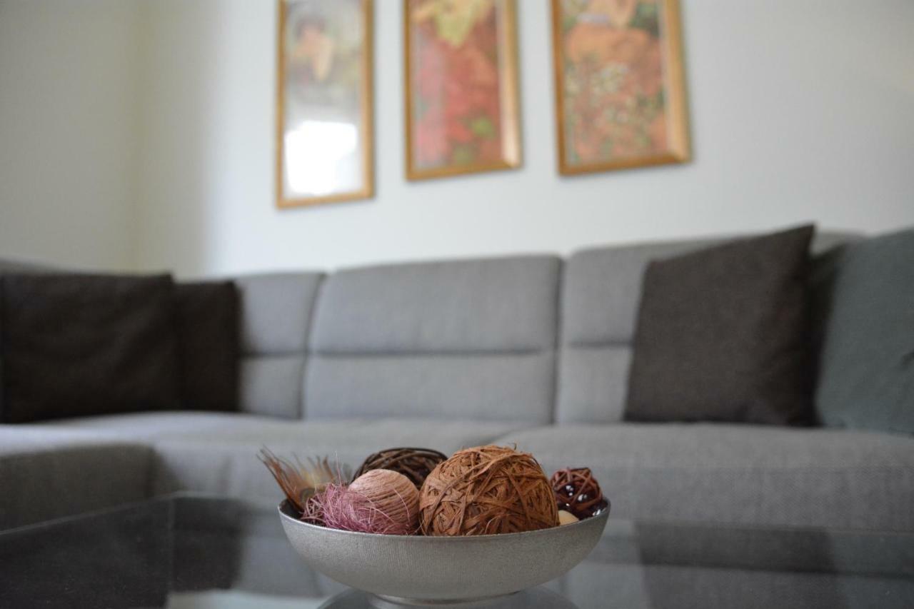 Apartment In The Heart Of プラハ エクステリア 写真
