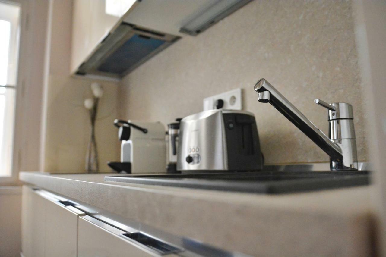 Apartment In The Heart Of プラハ エクステリア 写真